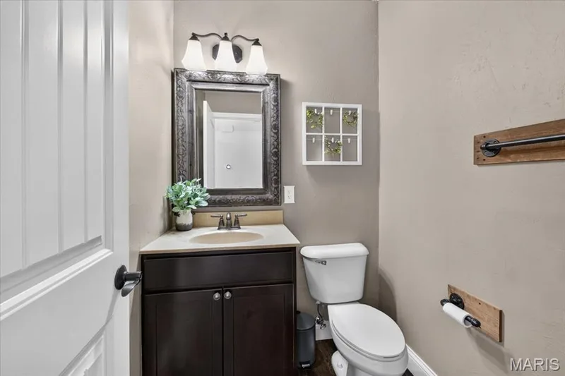 3520 Big Bear Court, Wentzville, MO 63385 — listing photo 14 of 56