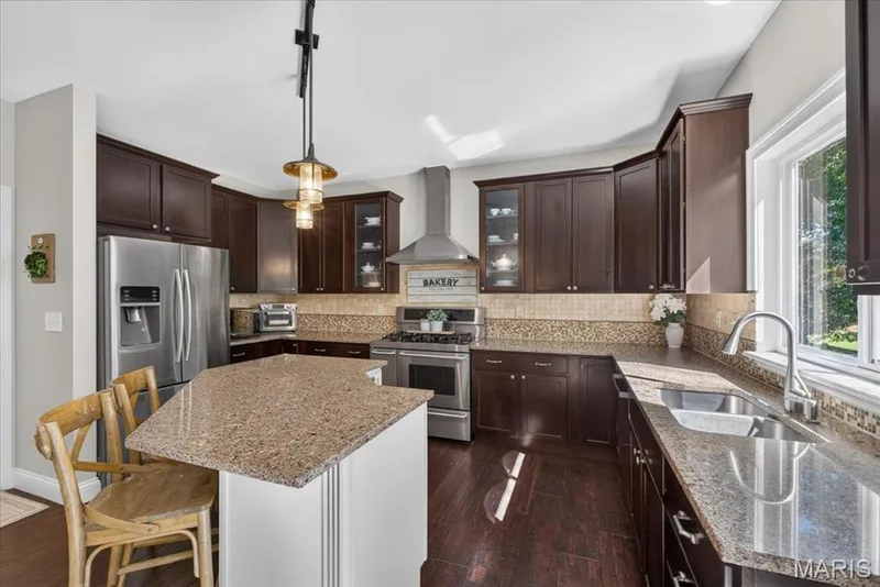 3520 Big Bear Court, Wentzville, MO 63385 — listing photo 15 of 56