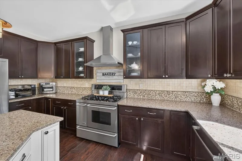 3520 Big Bear Court, Wentzville, MO 63385 — listing photo 16 of 56