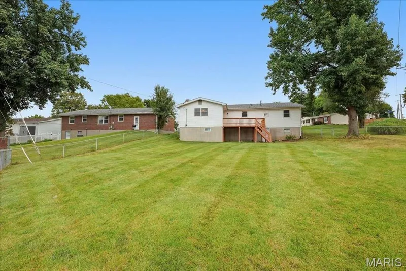 637 Norma Drive, St Charles, MO 63301 — listing photo 18 of 28