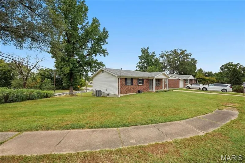 637 Norma Drive, St Charles, MO 63301 — listing photo 21 of 28