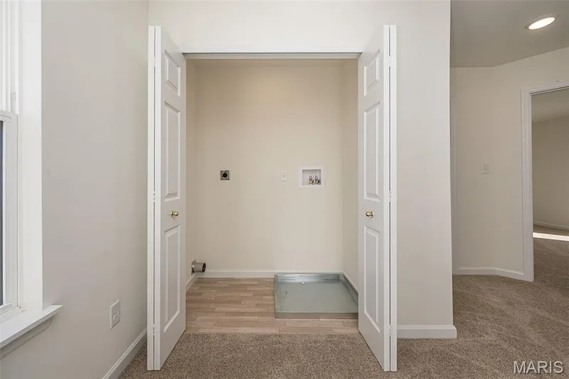 1018 Westhaven Boulevard, Wentzville, MO 63385 — listing photo 20 of 38