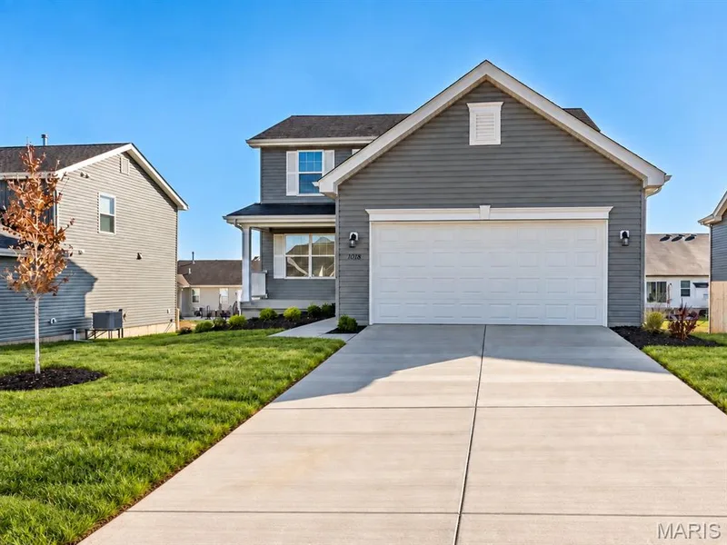 1018 Westhaven Boulevard, Wentzville, MO 63385 — listing photo 2 of 38