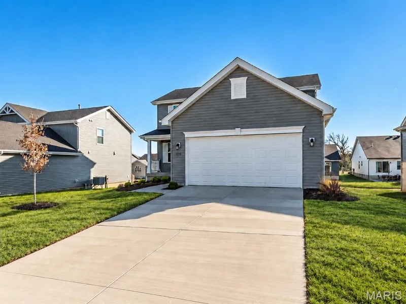1018 Westhaven Boulevard, Wentzville, MO 63385 — listing photo 3 of 38