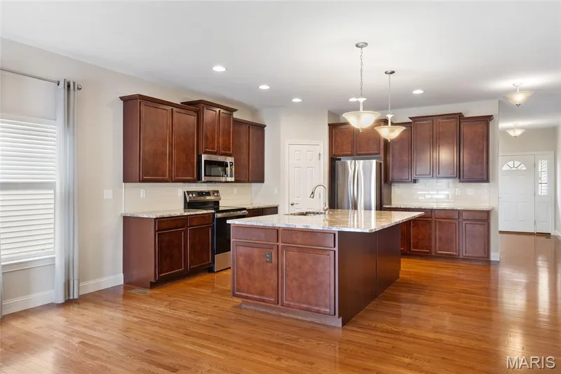1247 Emerald Gardens Drive, St Peters, MO 63376 — listing photo 12 of 47