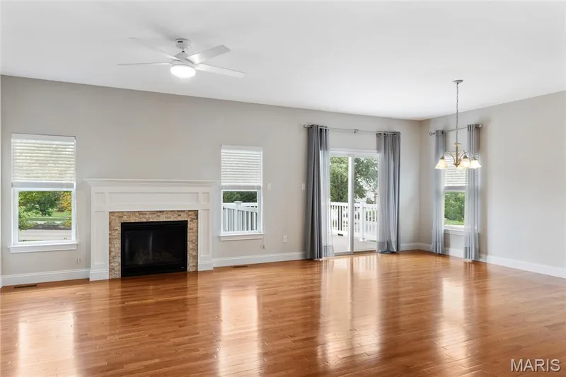 1247 Emerald Gardens Drive, St Peters, MO 63376 — listing photo 16 of 47