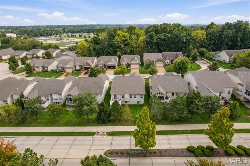1247 Emerald Gardens Drive, St Peters, MO 63376 — listing photo 44 of 47