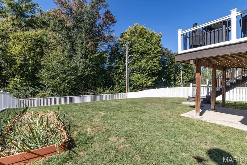 Fenced Yard backing to common ground and woods — 232 Spring Borough Drive, O'Fallon, MO 63368