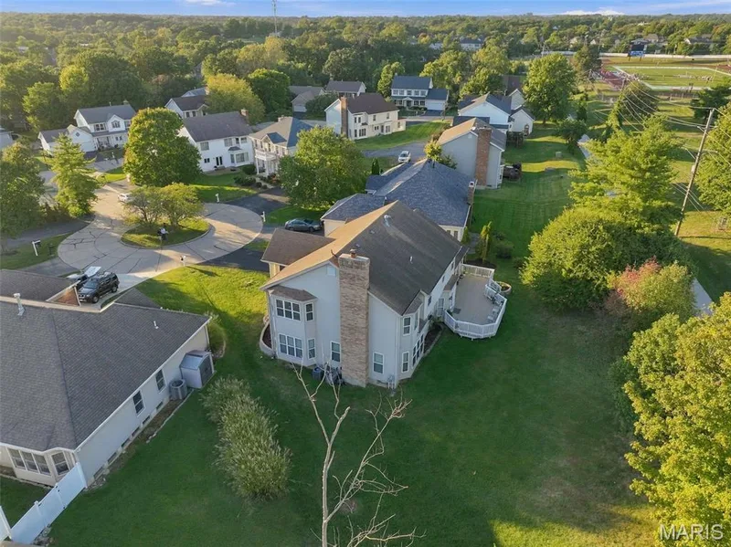 14901 Jockey Club Drive, Chesterfield, MO 63017 — listing photo 25 of 27