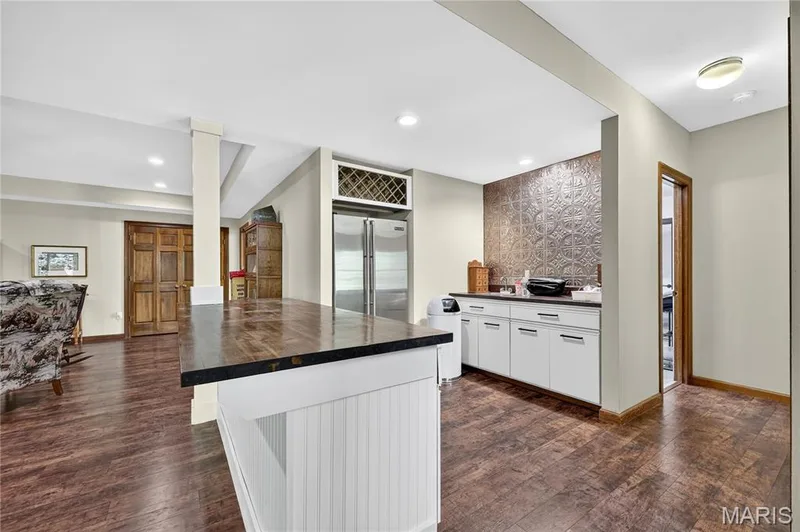 1627 Timberlake Manor Parkway, Chesterfield, MO 63017 — listing photo 32 of 48