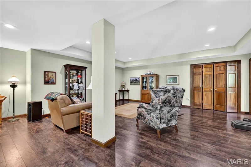 1627 Timberlake Manor Parkway, Chesterfield, MO 63017 — listing photo 38 of 48