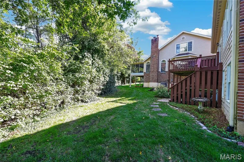 1627 Timberlake Manor Parkway, Chesterfield, MO 63017 — listing photo 41 of 48