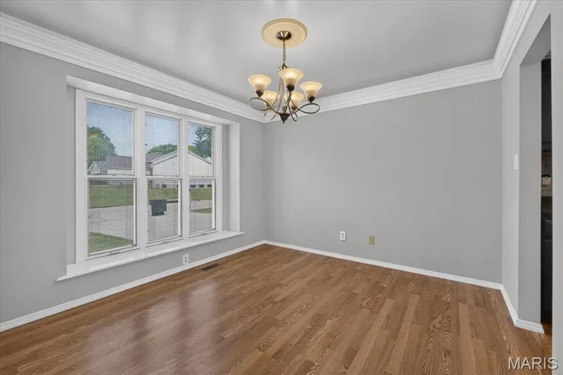 71 Gray Owl Garth Court, St Charles, MO 63304 — listing photo 11 of 40