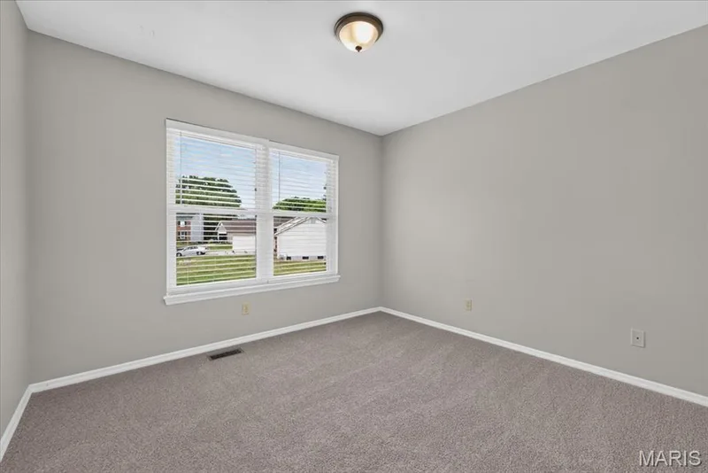 71 Gray Owl Garth Court, St Charles, MO 63304 — listing photo 25 of 40
