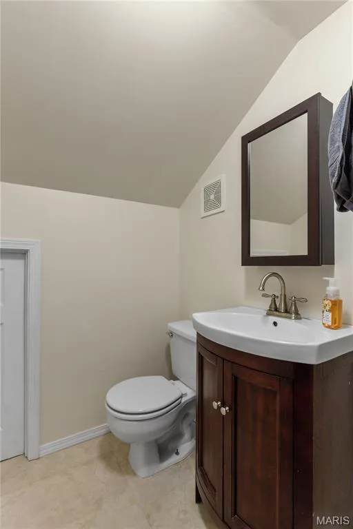 1506 N 5th Street, St Charles, MO 63301 — listing photo 17 of 27