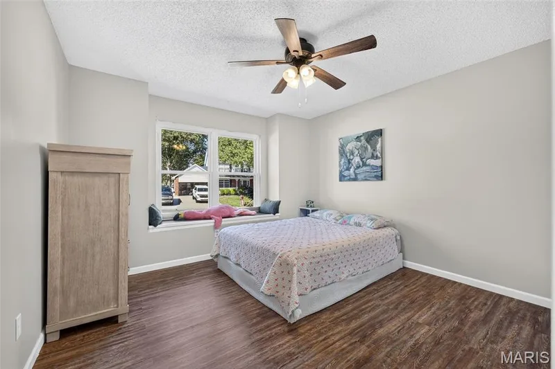 Bedroom number 2. Check out that window seat! — 2335 Federalist Place, O'Fallon, MO 63368