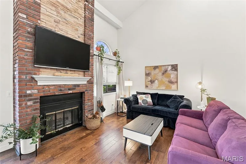 103 Hemingway Lane #B, Weldon Spring, MO 63304 — listing photo 3 of 47