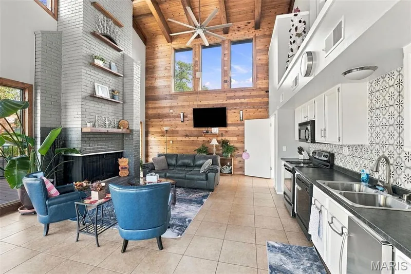 Clubhouse — 103 Hemingway Lane #B, Weldon Spring, MO 63304