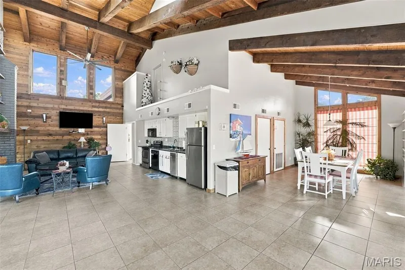 Clubhouse — 103 Hemingway Lane #B, Weldon Spring, MO 63304