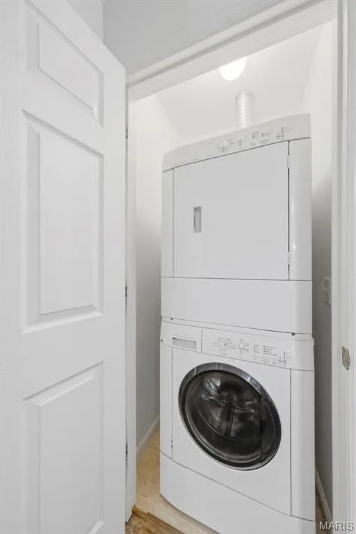 Stacked Washer Dryer — 128 Green Gables Drive, Wentzville, MO 63385