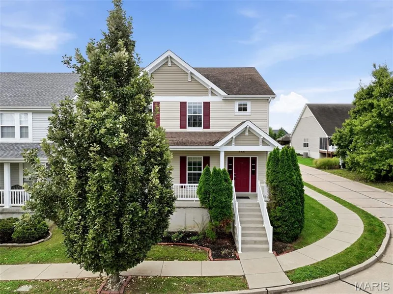1321 Commons Circle, Cottleville, MO 63304 — listing photo 3 of 43