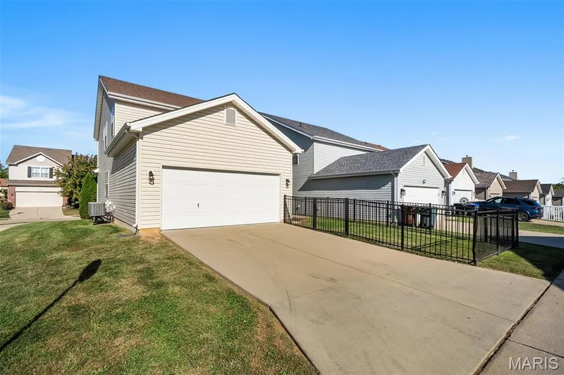 1321 Commons Circle, Cottleville, MO 63304 — listing photo 39 of 43
