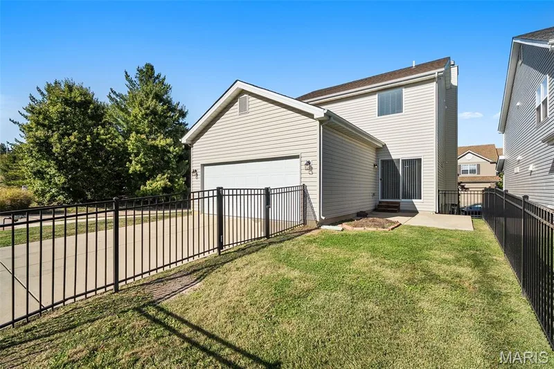 1321 Commons Circle, Cottleville, MO 63304 — listing photo 37 of 43