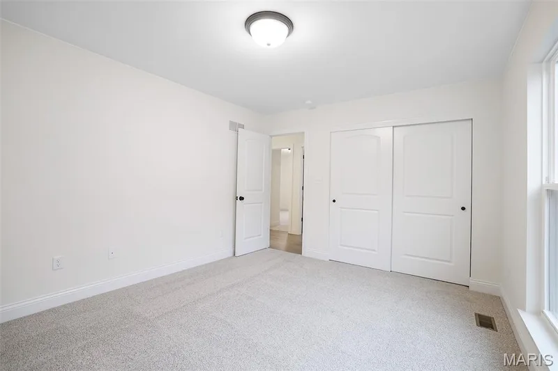2 Buckley at Post Farms Enclave, O'Fallon, MO 63385 — listing photo 10 of 47