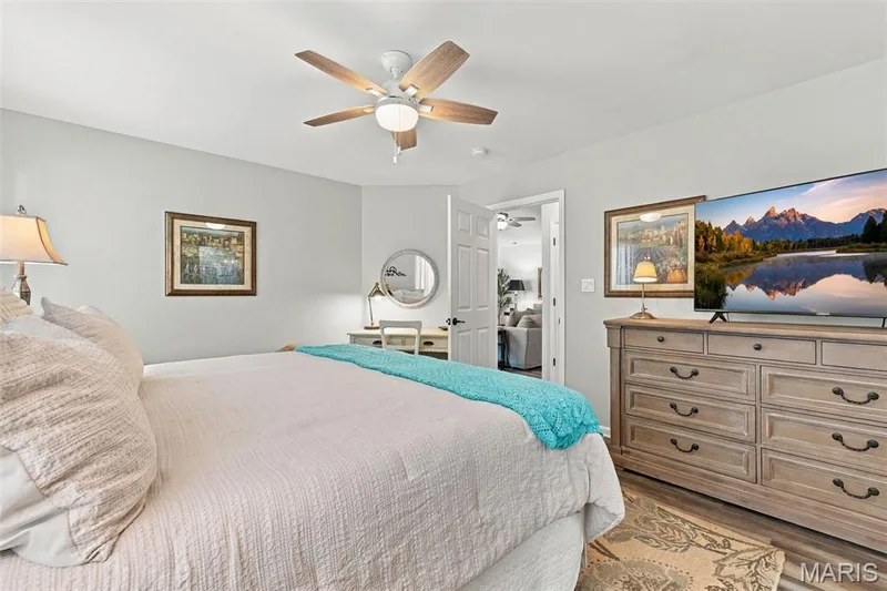 There's plenty of space in this Primary Suite! — 14 Quiet Meadow Court, St Peters, MO 63376