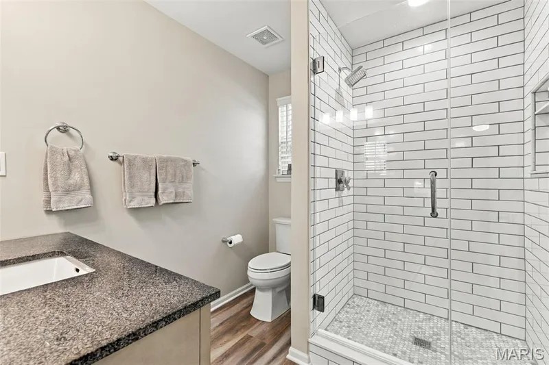 This Primary Bath has been fully updated! — 14 Quiet Meadow Court, St Peters, MO 63376