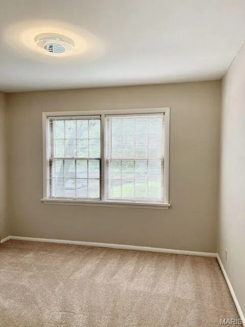 612 Thunderbird Court, Chesterfield, MO 63017 — listing photo 12 of 22