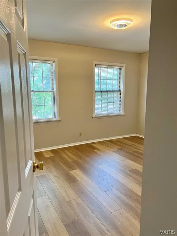 612 Thunderbird Court, Chesterfield, MO 63017 — listing photo 7 of 22