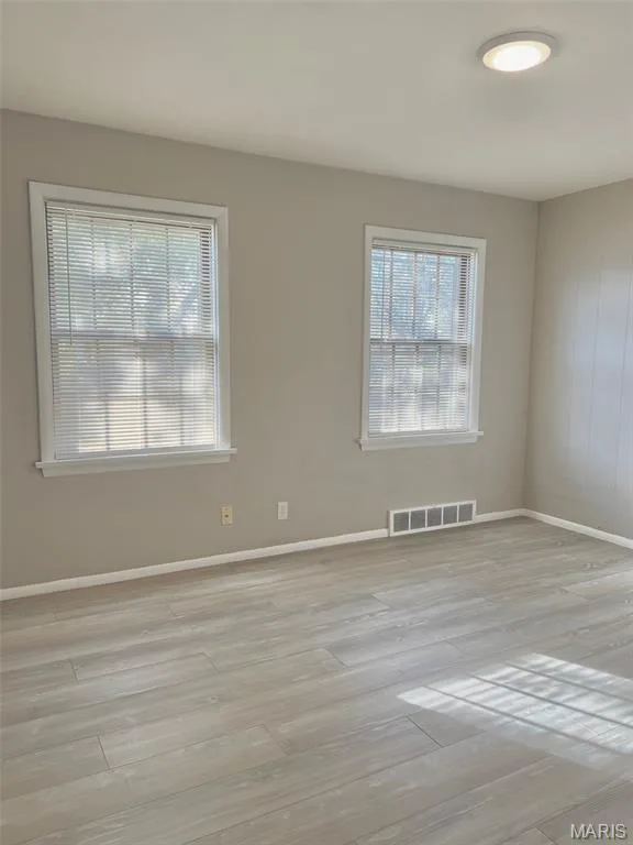 612 Thunderbird Court, Chesterfield, MO 63017 — listing photo 11 of 22