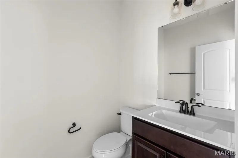 2 Sequoia at Wilmer crossing, Wentzville, MO 63385 — listing photo 5 of 29