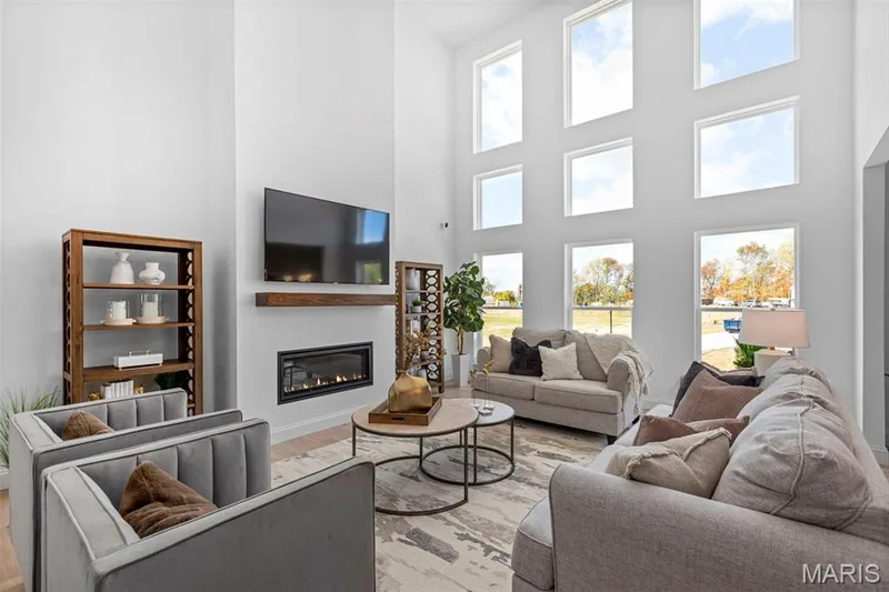 2 Pin Oak II at Post Farms Enclave, O'Fallon, MO 63385 — listing photo 31 of 35