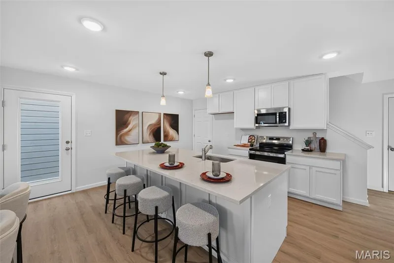 Plenty of white cabinetry! — 1760 Dyess Street, St Charles, MO 63301