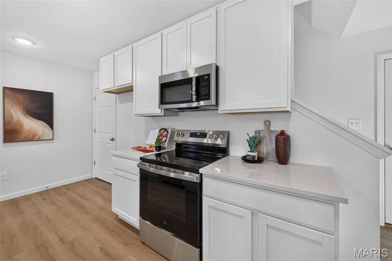 1760 Dyess Street, St Charles, MO 63301 — listing photo 18 of 41