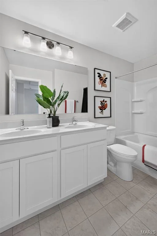 1760 Dyess Street, St Charles, MO 63301 — listing photo 34 of 41