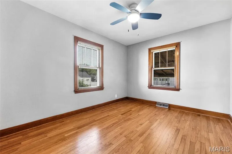 1022 Pike Street, St Charles, MO 63301 — listing photo 17 of 33