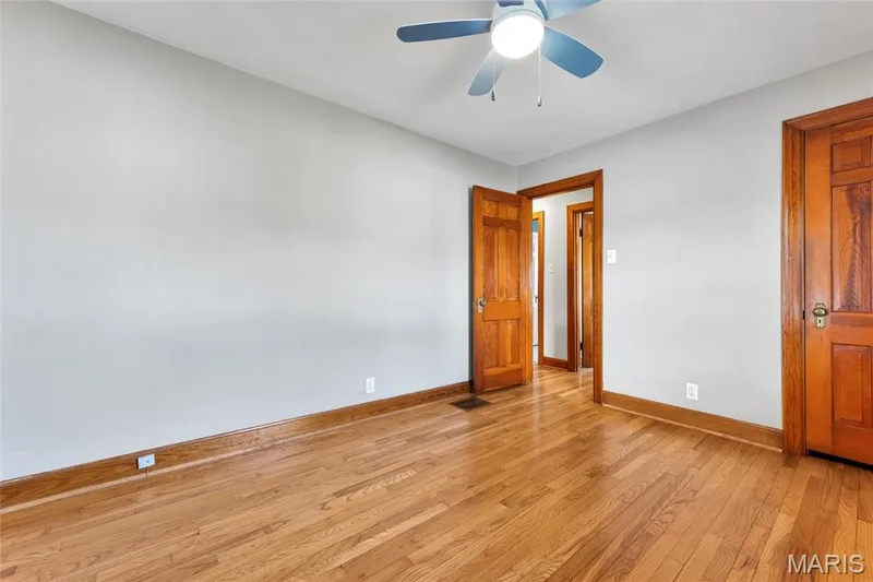 1022 Pike Street, St Charles, MO 63301 — listing photo 18 of 33