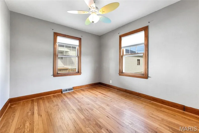 1022 Pike Street, St Charles, MO 63301 — listing photo 19 of 33