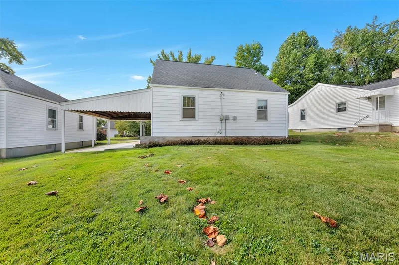 1022 Pike Street, St Charles, MO 63301 — listing photo 28 of 33