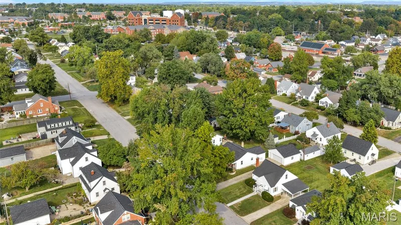 1022 Pike Street, St Charles, MO 63301 — listing photo 31 of 33