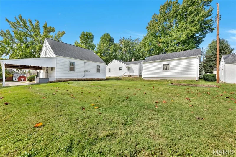 1022 Pike Street, St Charles, MO 63301 — listing photo 32 of 33