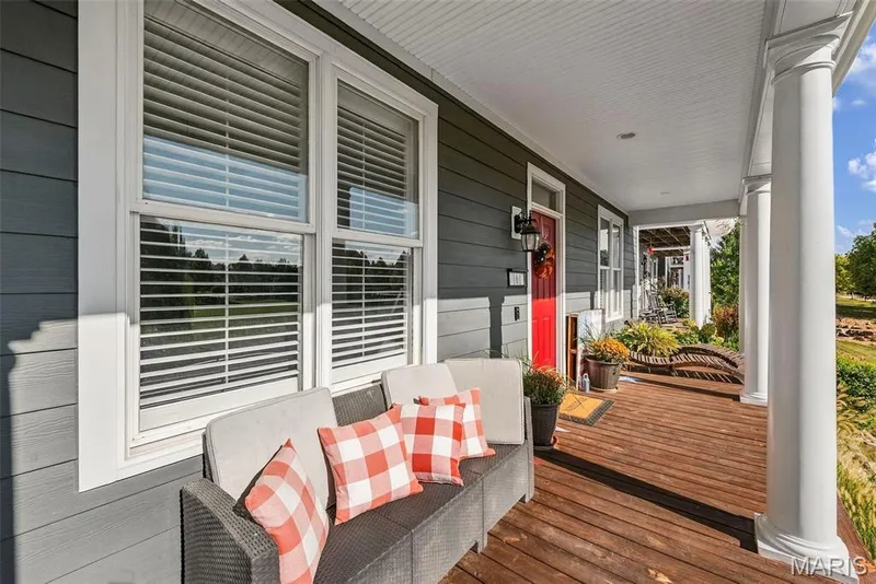 Come relax on your front porch! — 101 Starry Night Way, St Charles, MO 63301