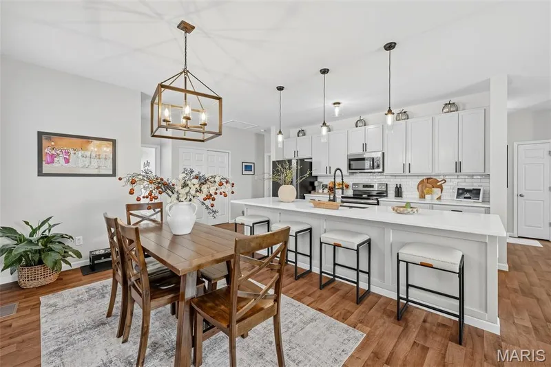 Plenty of room for table + bar seating! — 101 Starry Night Way, St Charles, MO 63301