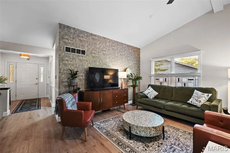 2956 Oakmoor Drive #10A, St Charles, MO 63301 — listing photo 5 of 49