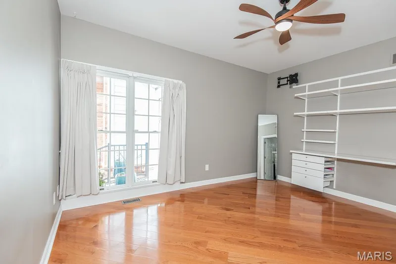 604 Spyglass Summit Drive, Chesterfield, MO 63017 — listing photo 25 of 91