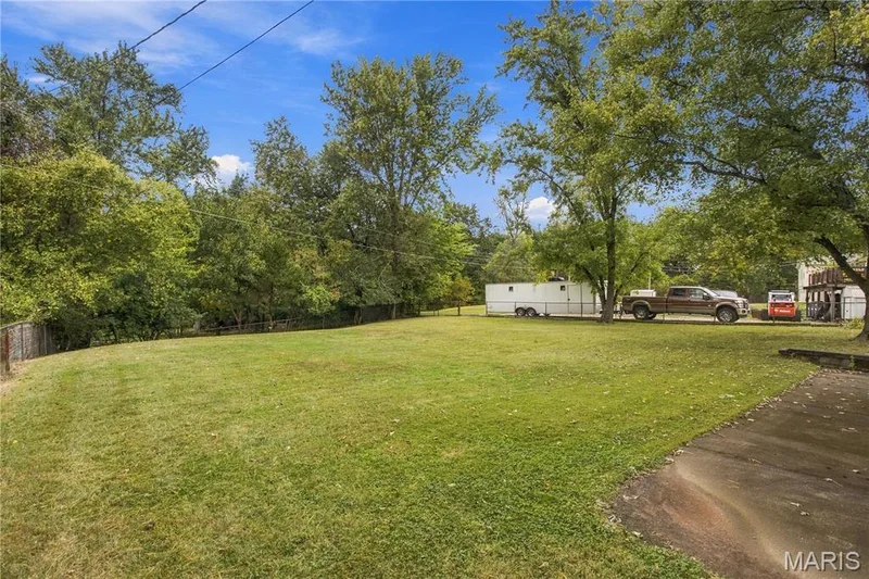 1135 Grand Prix Drive, St Charles, MO 63303 — listing photo 36 of 38