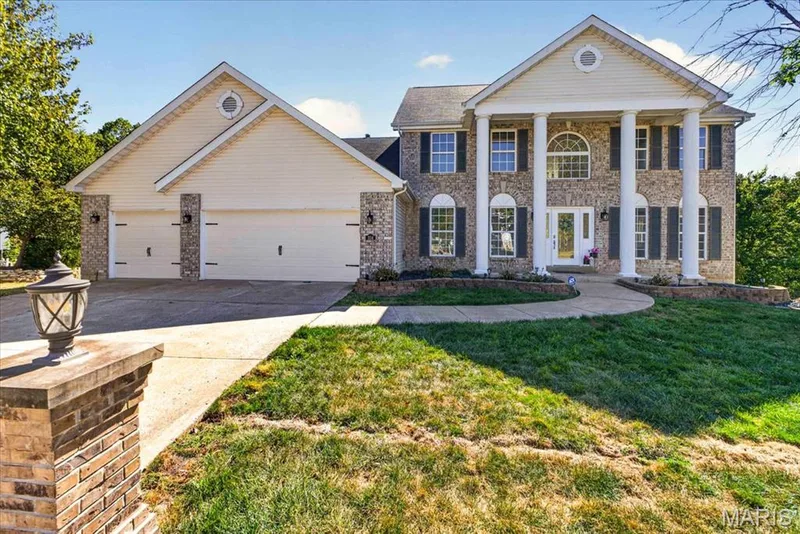 314 Coley Court, Wentzville, MO 63385 — listing photo 2 of 62